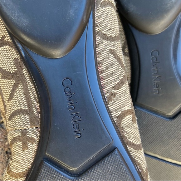 Calvin Klein women ballet slip on shoes, two toned brown CK logo. Size 8M. Used. - Picture 12 of 12